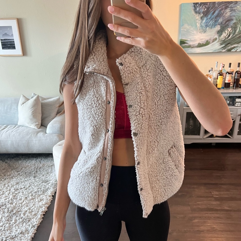 COPY - Sherpa Vest